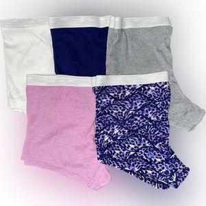 NWOT 5 pair women’s panties
